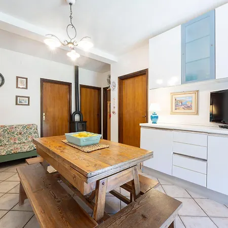 Villino Reale - Goelba Holiday home *